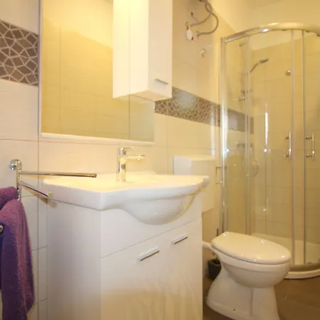 Appartement Hundefreundliches Im Zentrum Von Und Nur 400 Meter Zum *